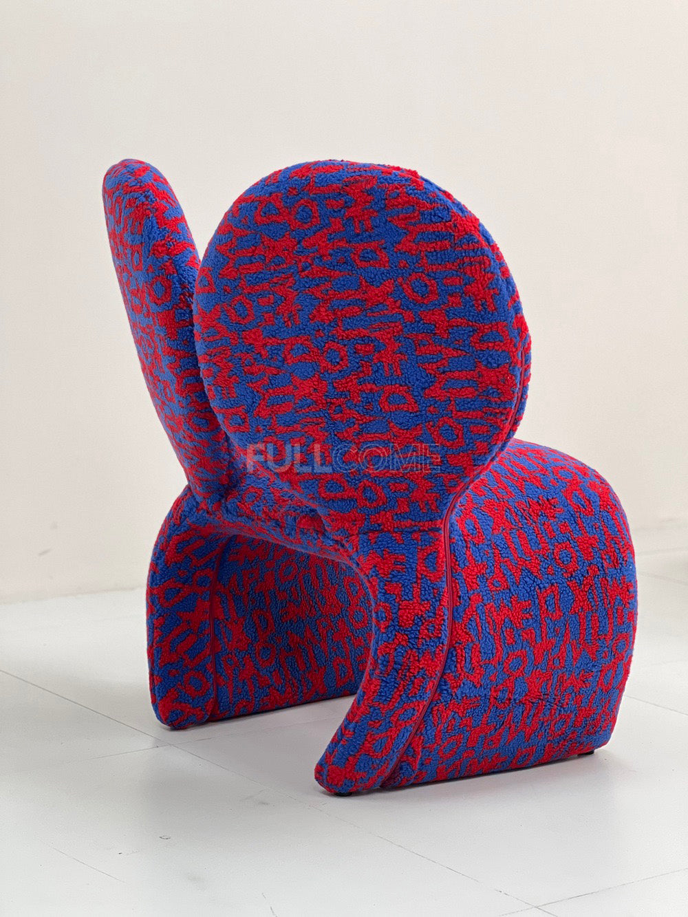 The Arch Lounge Chair