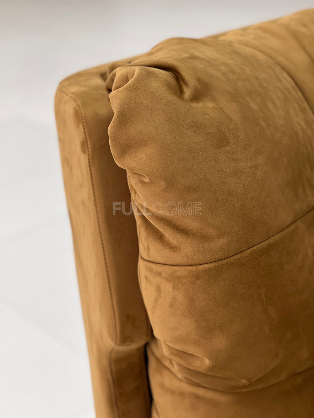 The Loop Button Swivel Chair