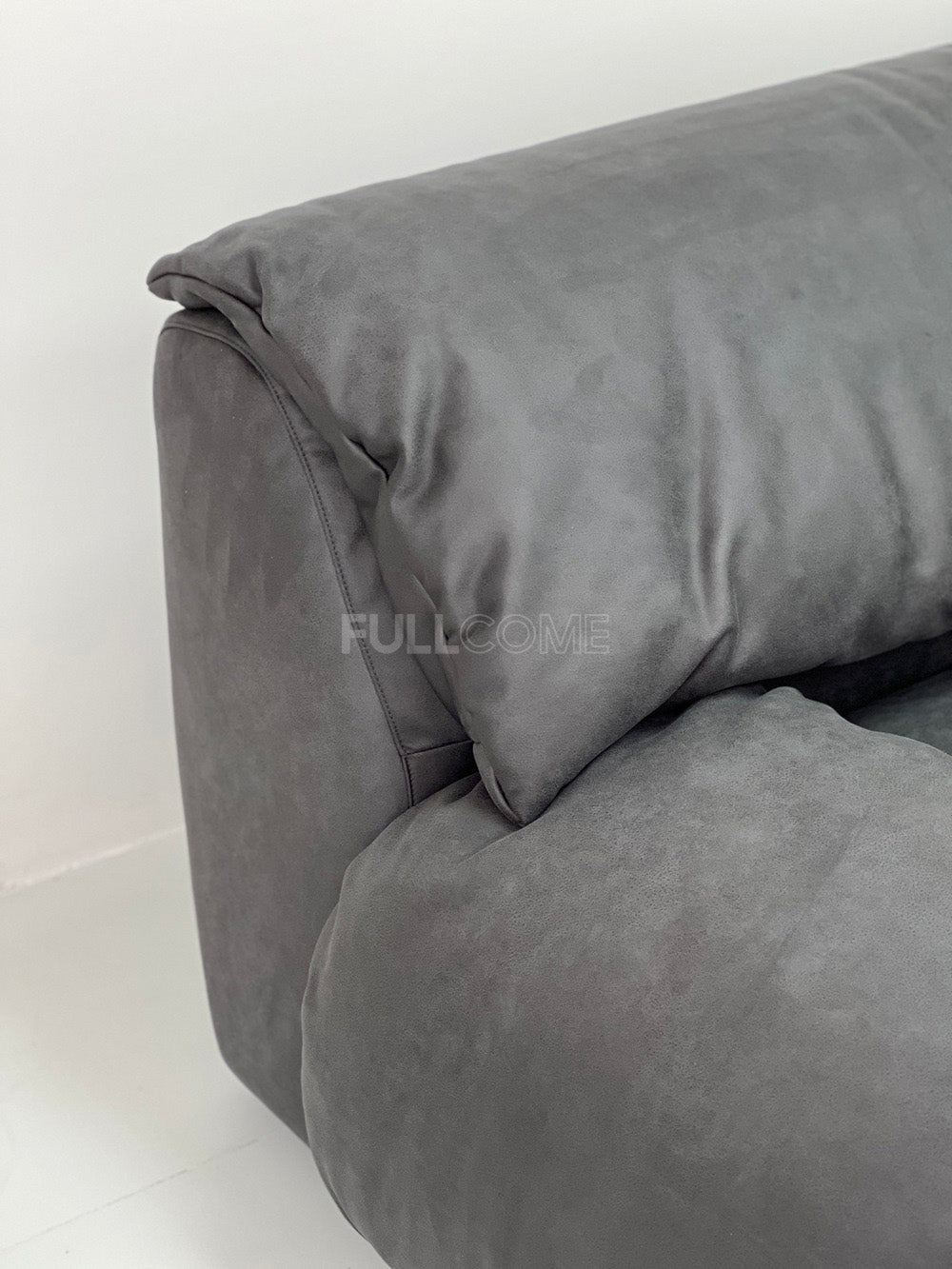 The Drift Sofa