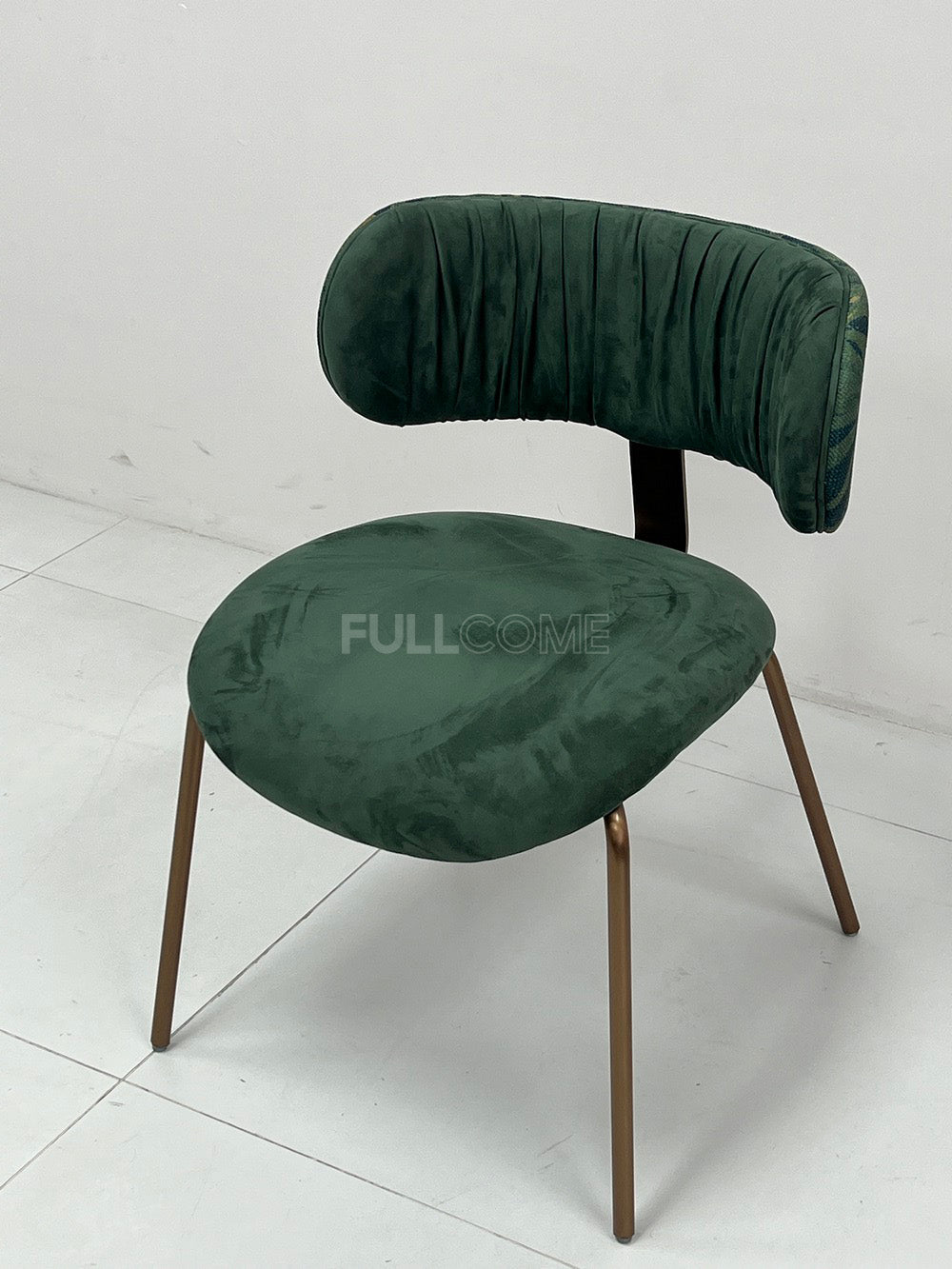 The Ruched Back Dining Chair