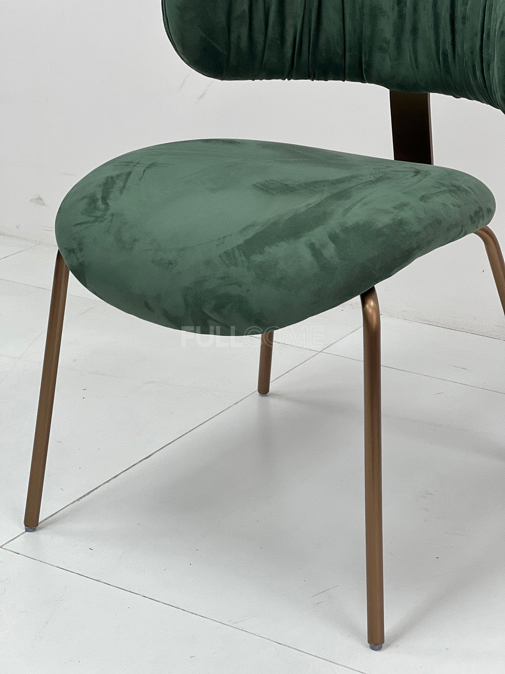 The Ruched Back Dining Chair