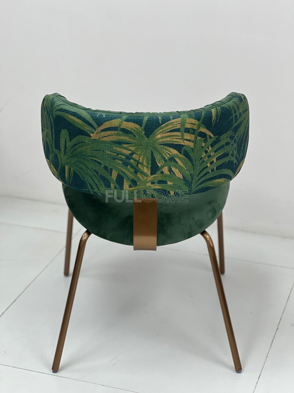 The Ruched Back Dining Chair