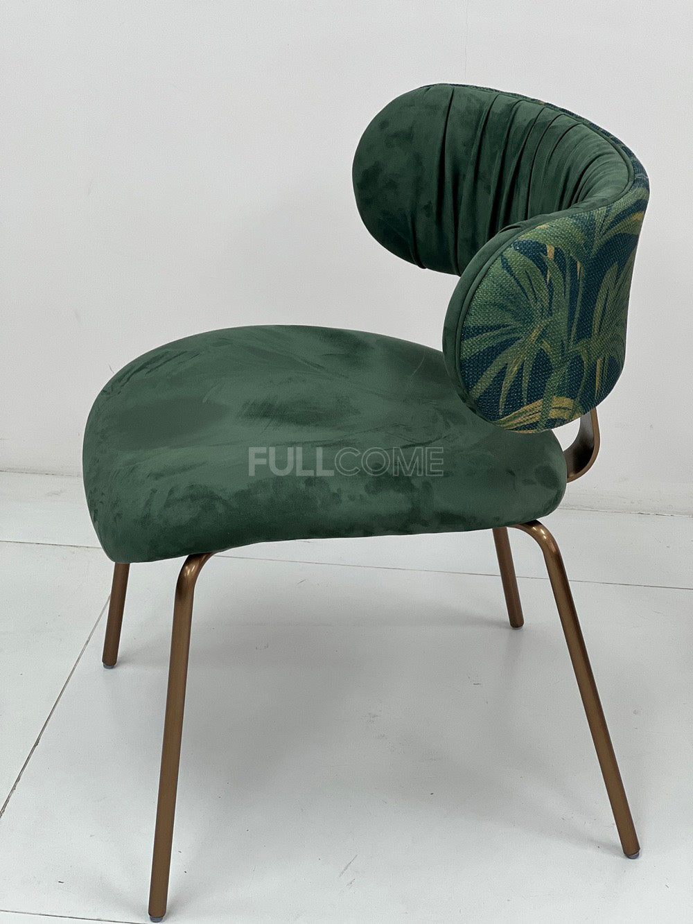 The Ruched Back Dining Chair