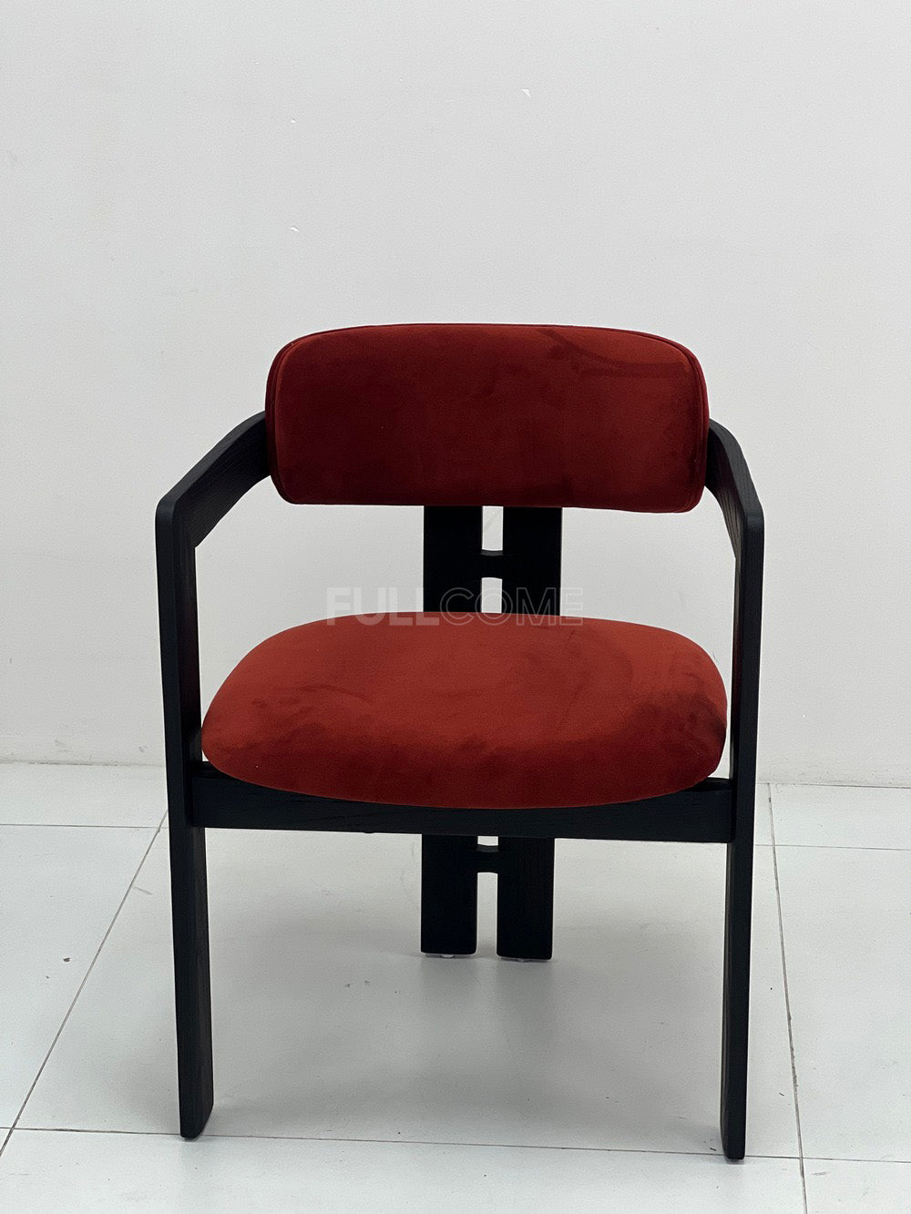 The Bracket Arm Dining Chair