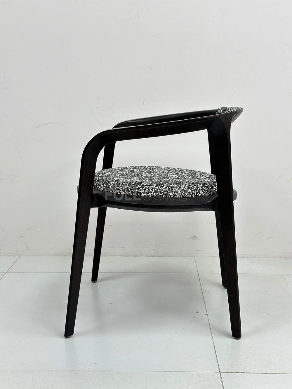 The Horseshoe Arm Dining Chair