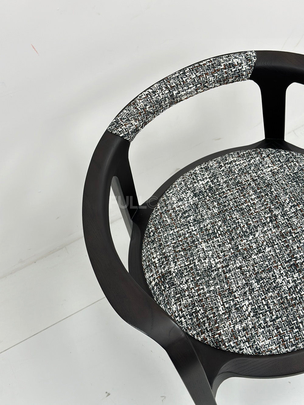 The Horseshoe Arm Dining Chair