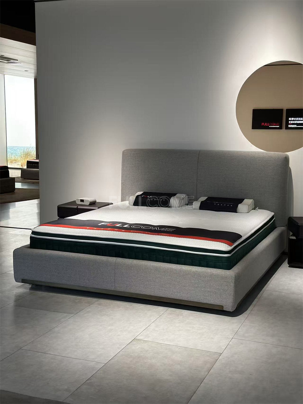 The Tall Crown Bed