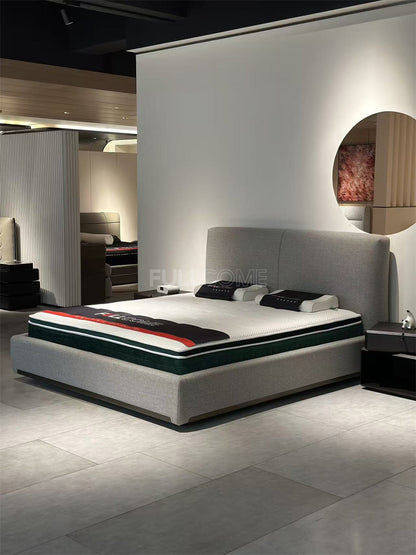 The Tall Crown Bed