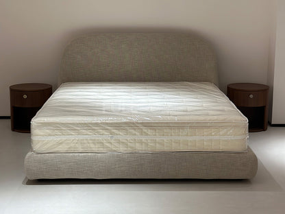 The Rounded Arch Bed