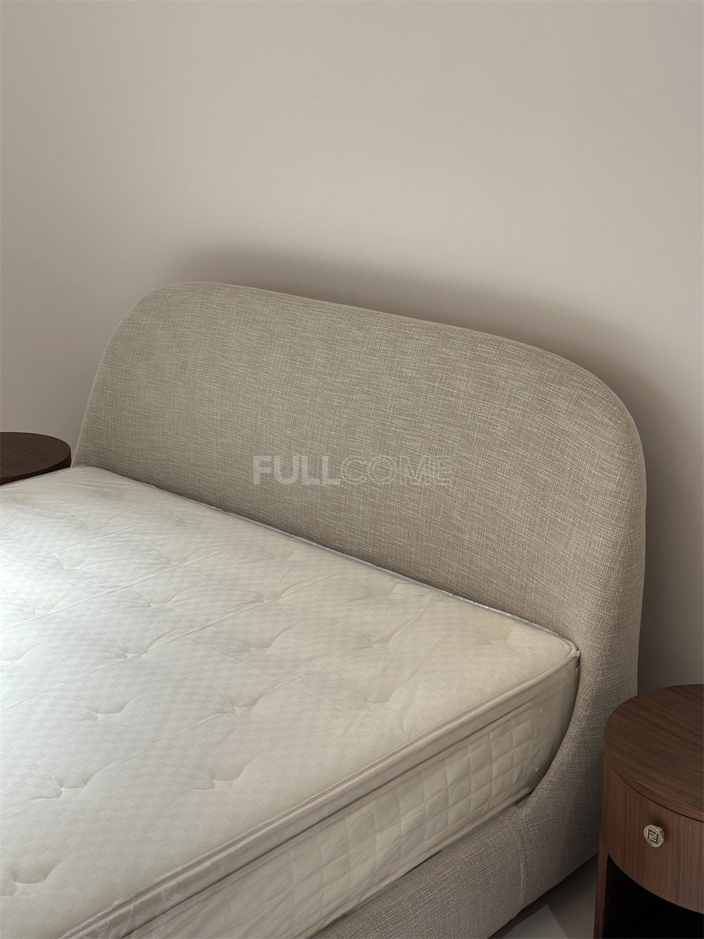 The Rounded Arch Bed