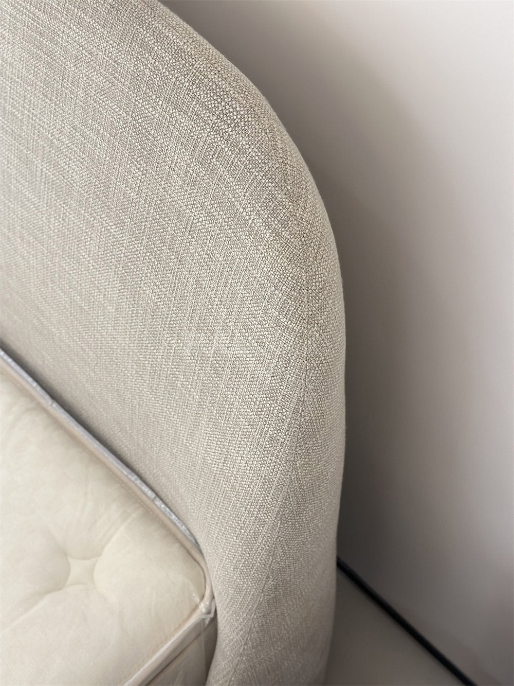 The Rounded Arch Bed