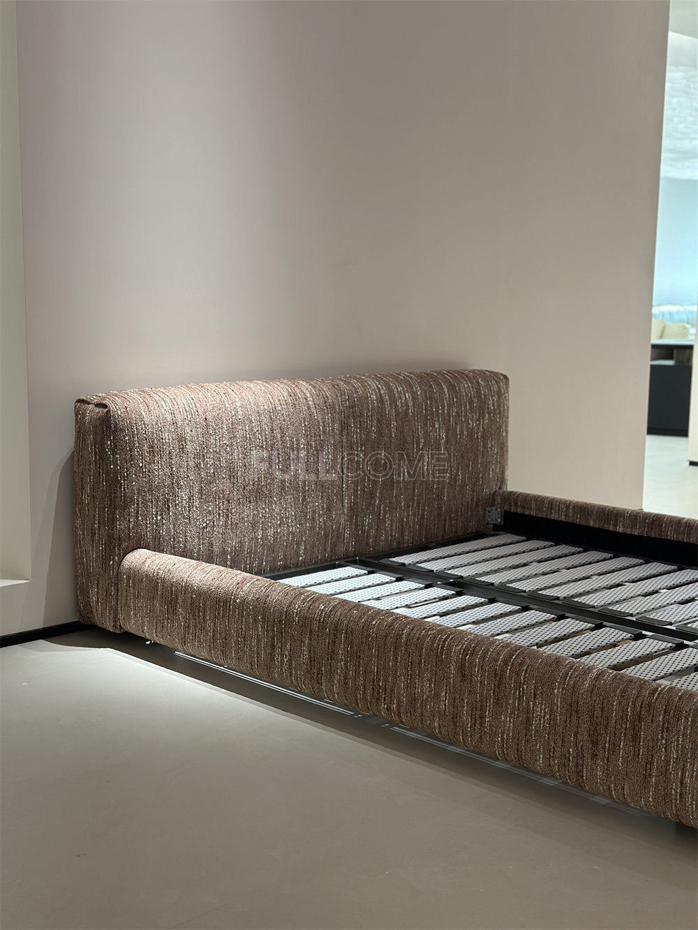 The Bolster Rail Bed