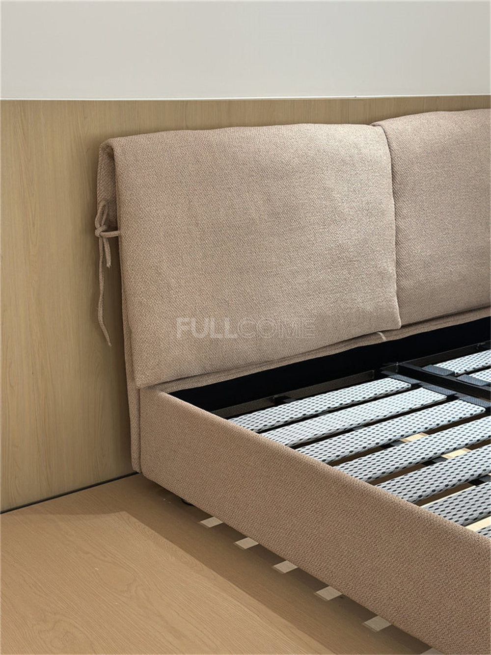 The Tied Cushion Bed