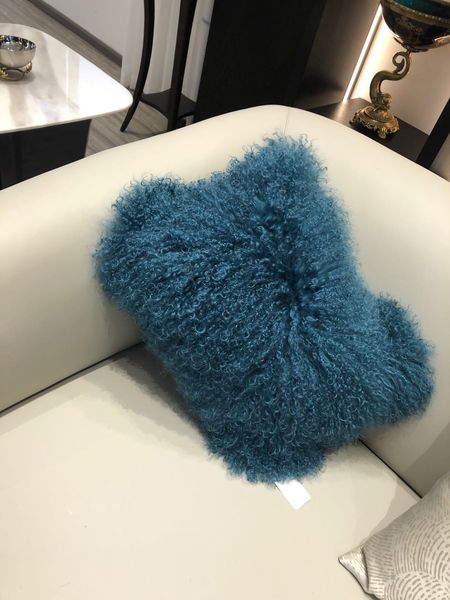 R5615BZ Mongolian Sheep Blue Waist Pillow
