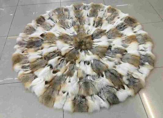 R5659BZ Golden Island Fox Head Natural Round Carpet