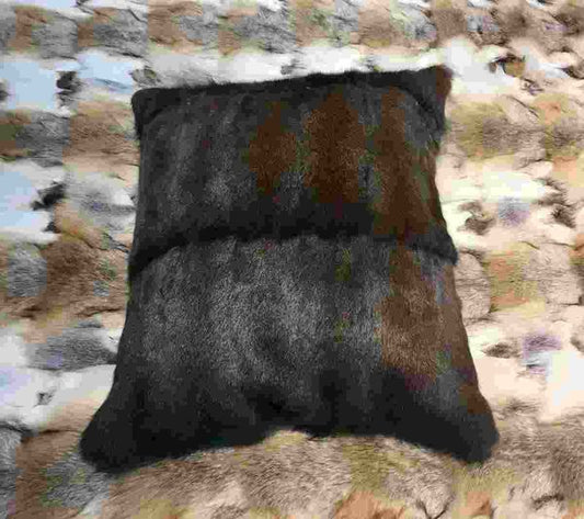 R5647BZ Gray Squirrel Whole Skin Natural Throw Pillow