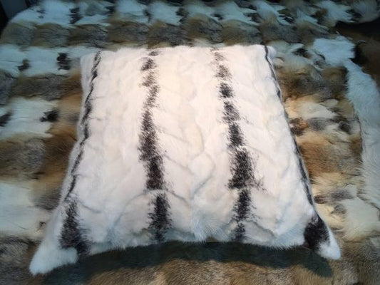 R5635BZ Cross Mink Legs Natural Color Throw Pillow