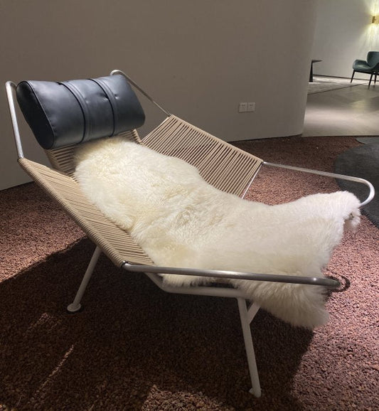 V2229 Leisure Chair