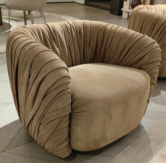 V2210 Leisure Chair