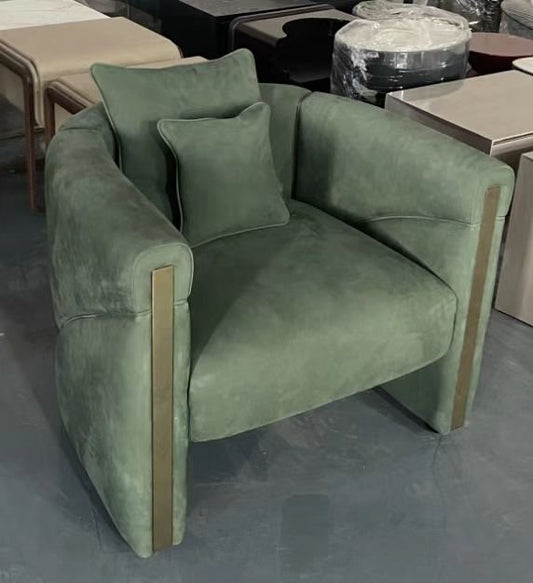 M9929 Lounge Chair